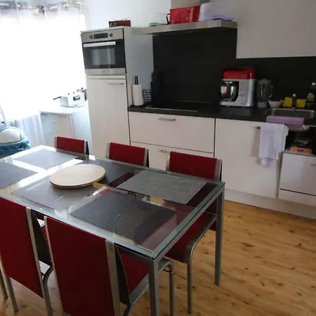 Lesportier Be Room Rental Bis Homestay *